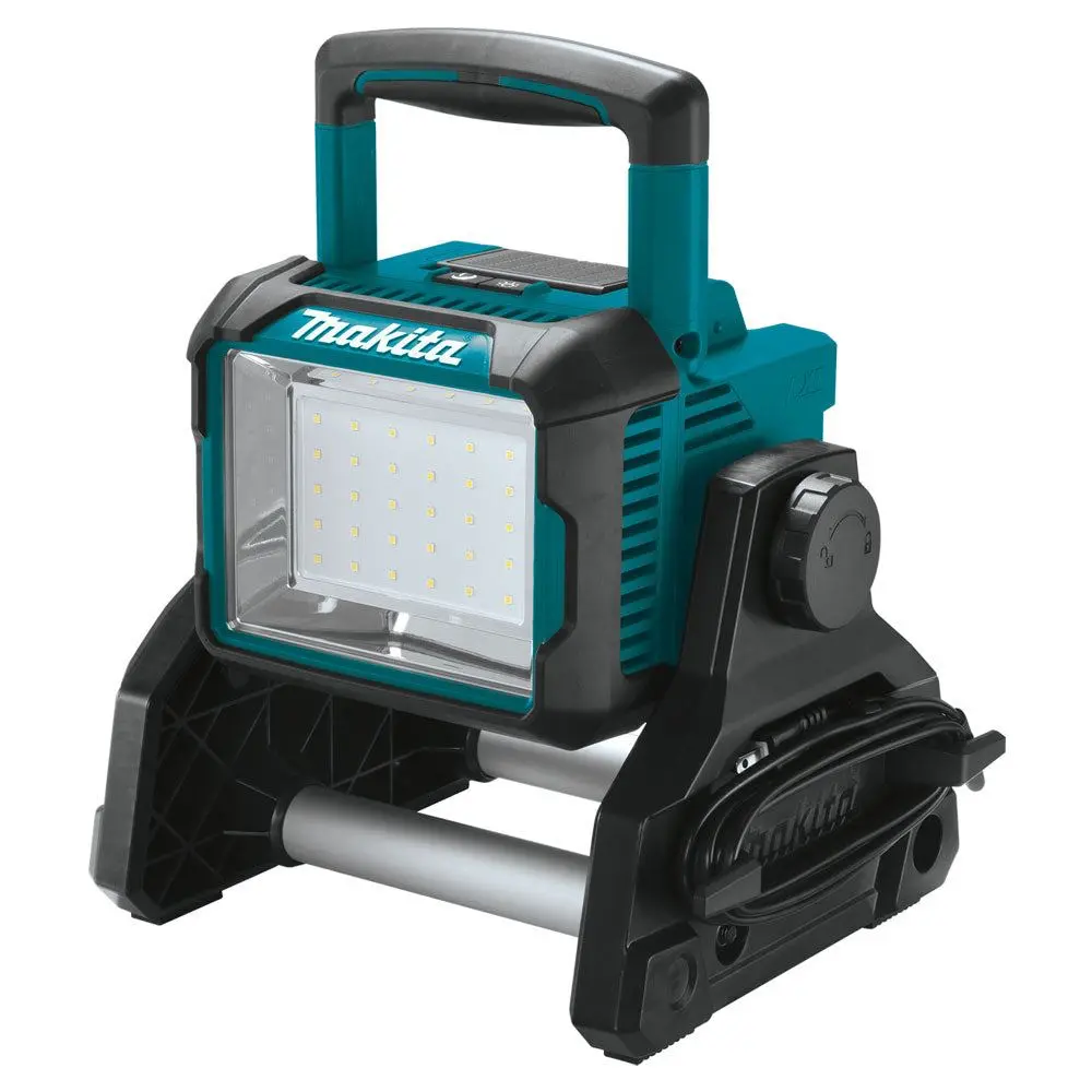 Makita Dml811/2 14.4V - 18V Lxt Li-Ion Cordless Led Worklight 240V 1