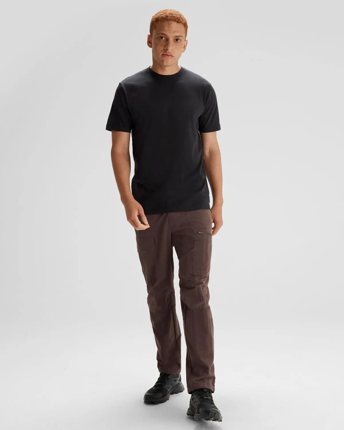Men's Solid Organic Cotton T-Shirt - Black Stingray 2