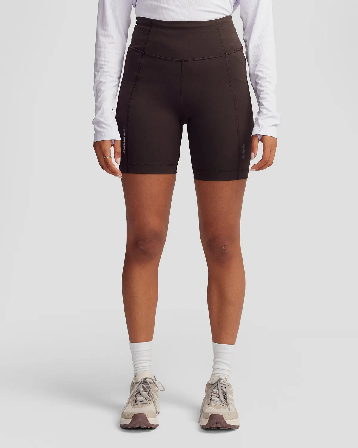 Women's Seeker 7 Inch Tight Shorts - Cold Brew 1