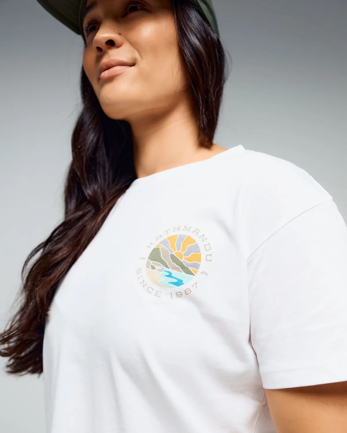 Women's Kathmandu Logo Sunburst Organic Cotton T-Shirt - White 2