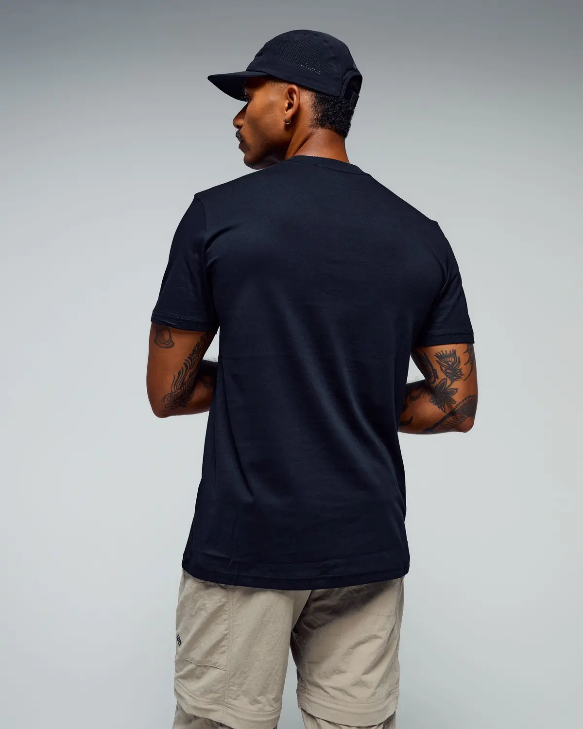 Men's Kathmandu Logo 70'S Organic Cotton T-Shirt - Black 3