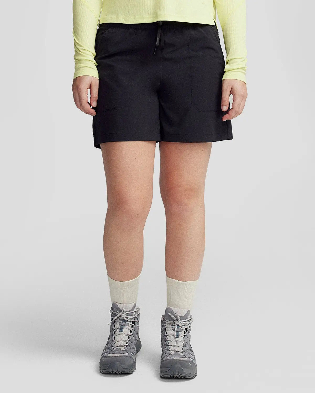 Women’S Trailhead 4” Shorts - Black Stingray 1