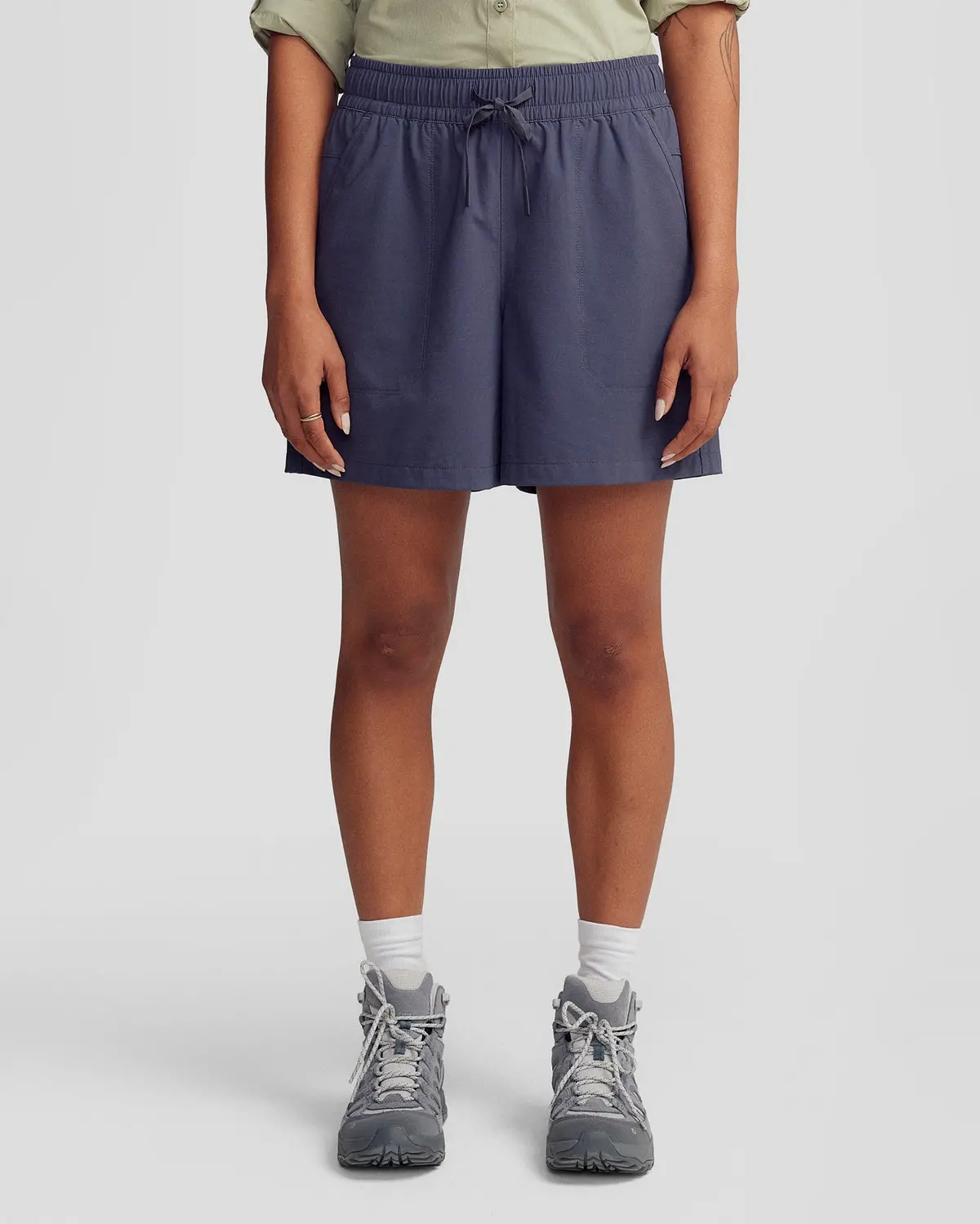 Women’S Trailhead 4” Shorts - Mid Navy 1