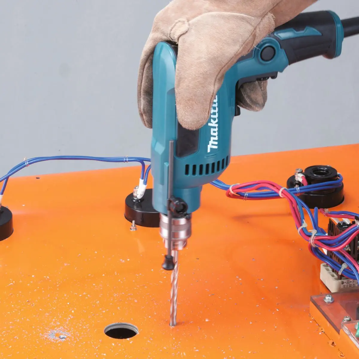 Makita Dp2010/1 6.5Mm Rotary Drill 110V 2