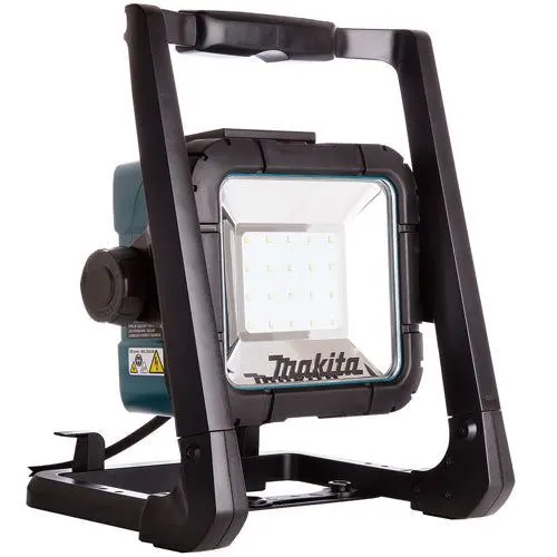 Makita Dml805/1 14.4V - 18V Lxt Led Worklight With 1 X 3.0Ah Battery & Charger 2