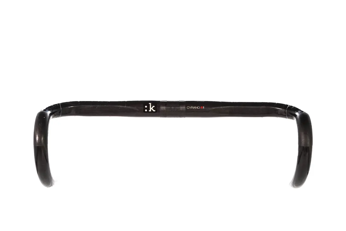 Fizik Cyrano R1 Carbon Handlebars, 44Cm 1