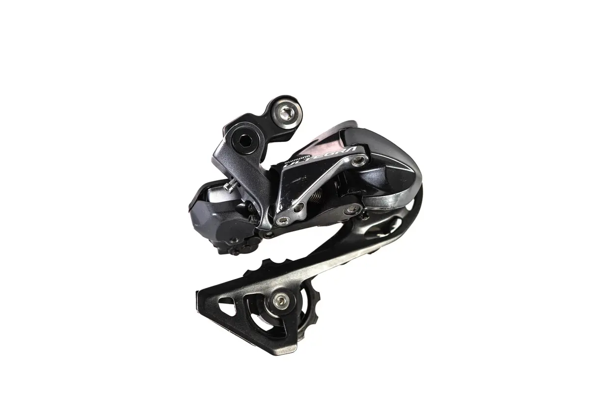 Shimano Ultegra R8050 Di2 Rear Derailleur, Short Cage 1