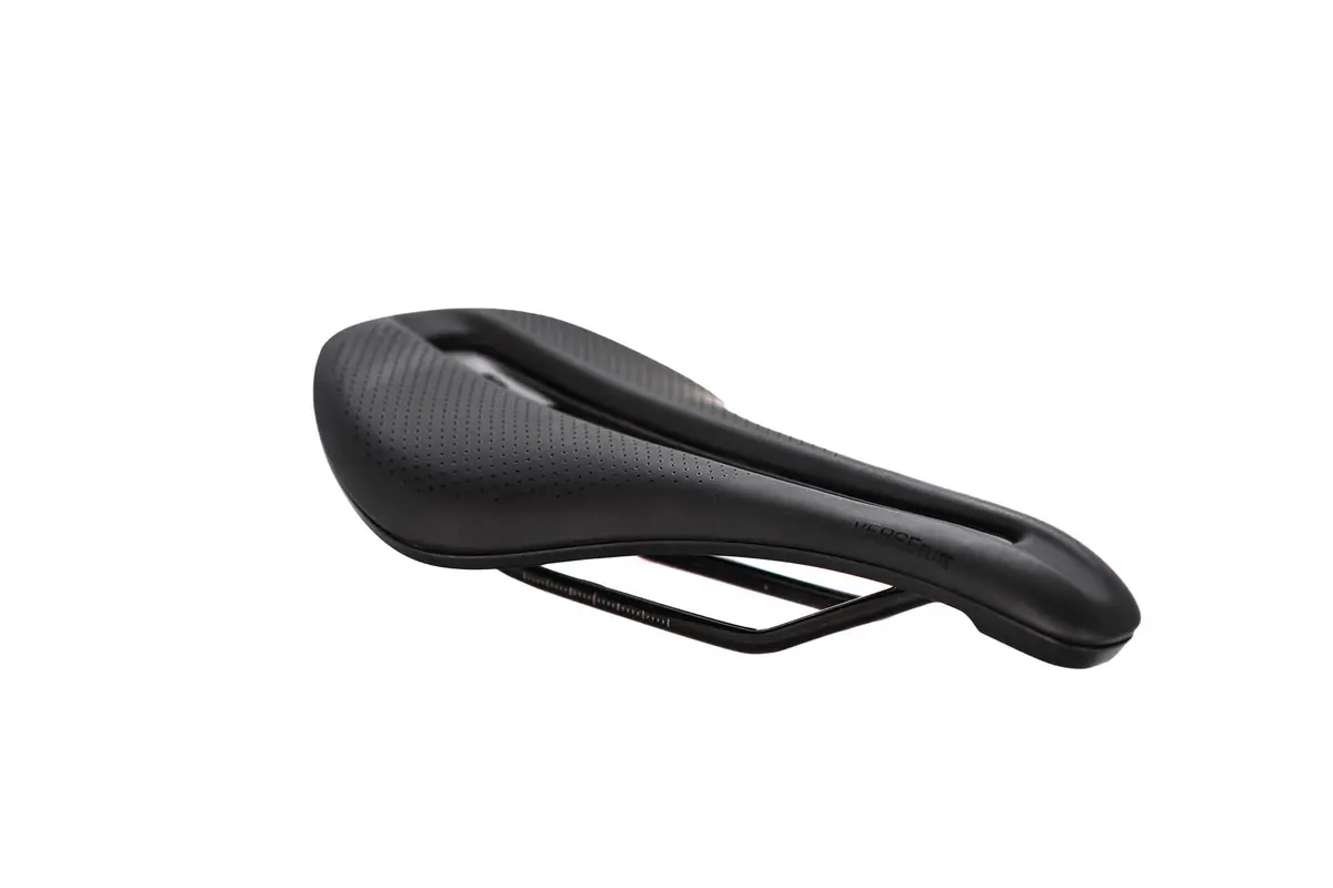 Bontrager Verse Elite Saddle, 135Mm 1
