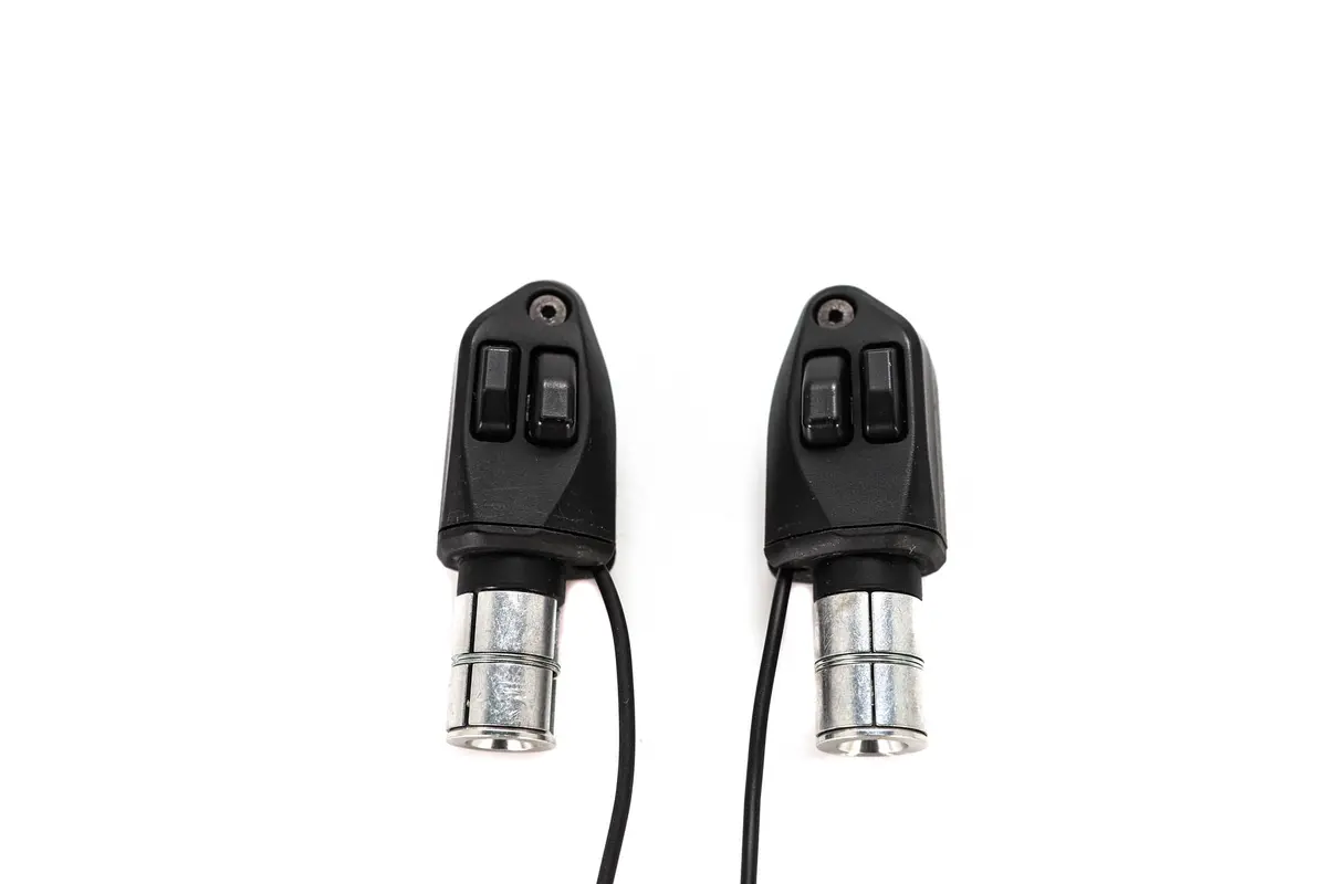 Shimano Sw-R671 Di2 Shift Switches For Tt Bars 1