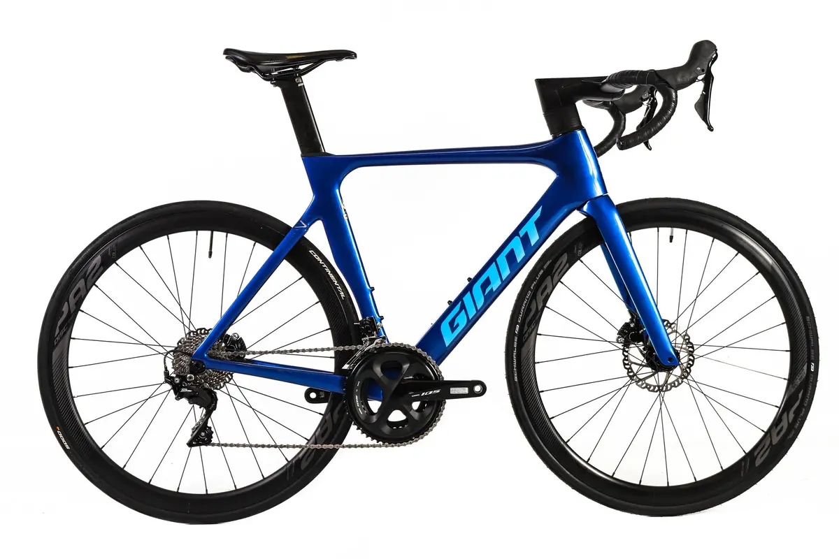 Giant Propel Advanced 2 Disc Shimano 105 Road Bike 2020, Size Medium 1