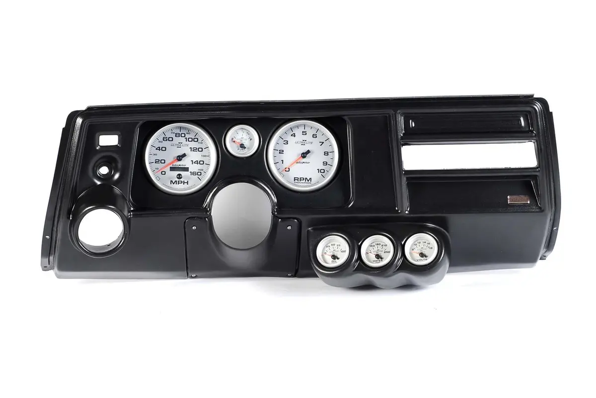 Thunder Road Classic Instrument Cluster With Autometer Gauges (Model 103691011) 1