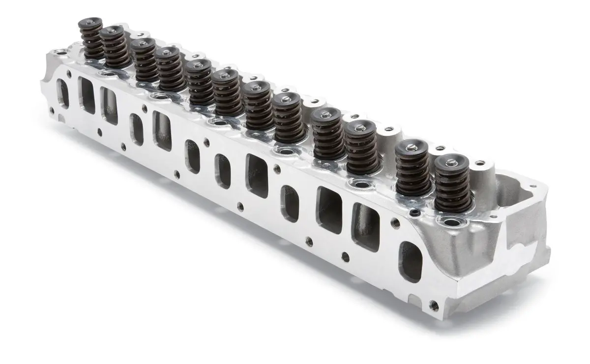 Edelbrock 50169 Performer Aluminum Cylinder Heads 1